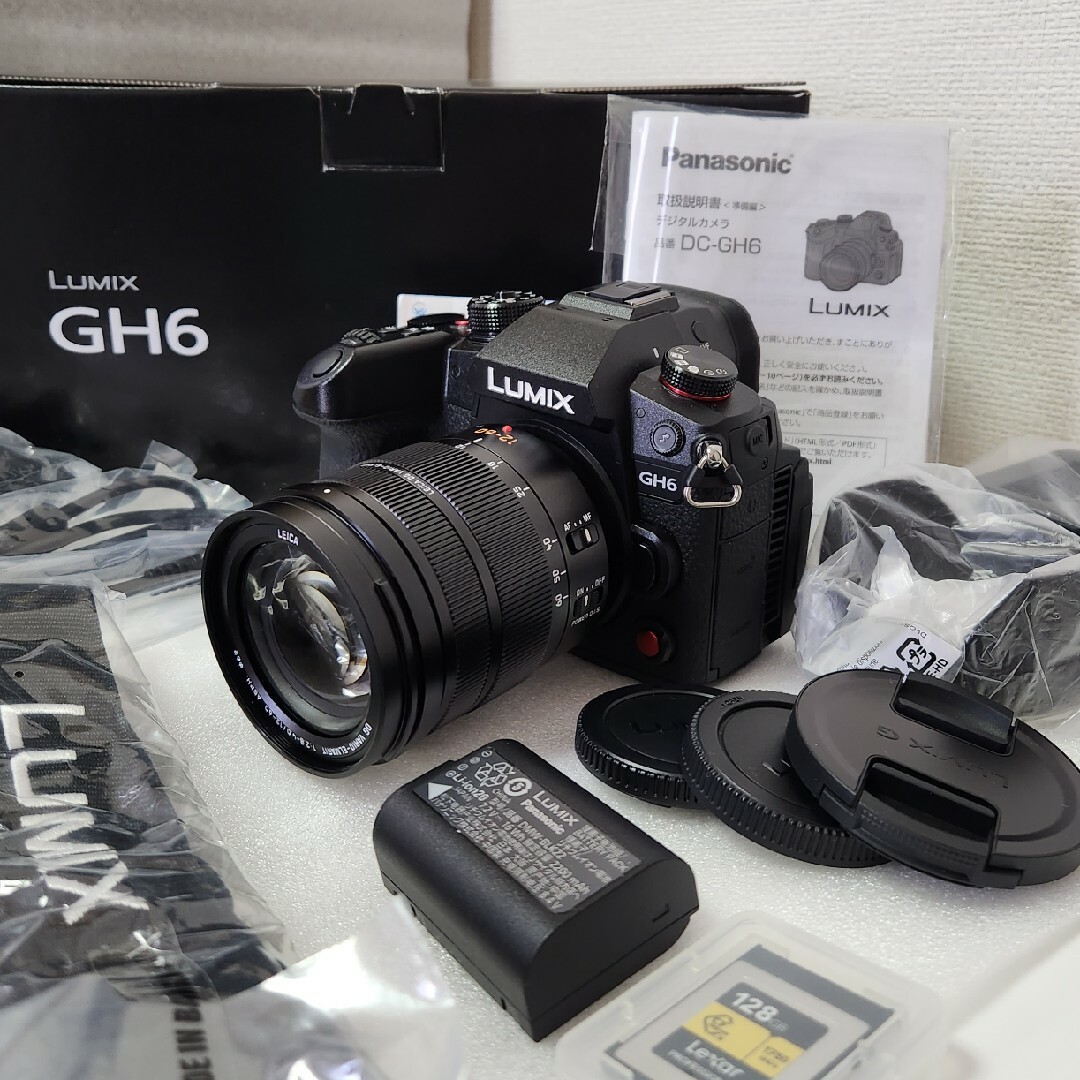 LUMIX　デジカメ