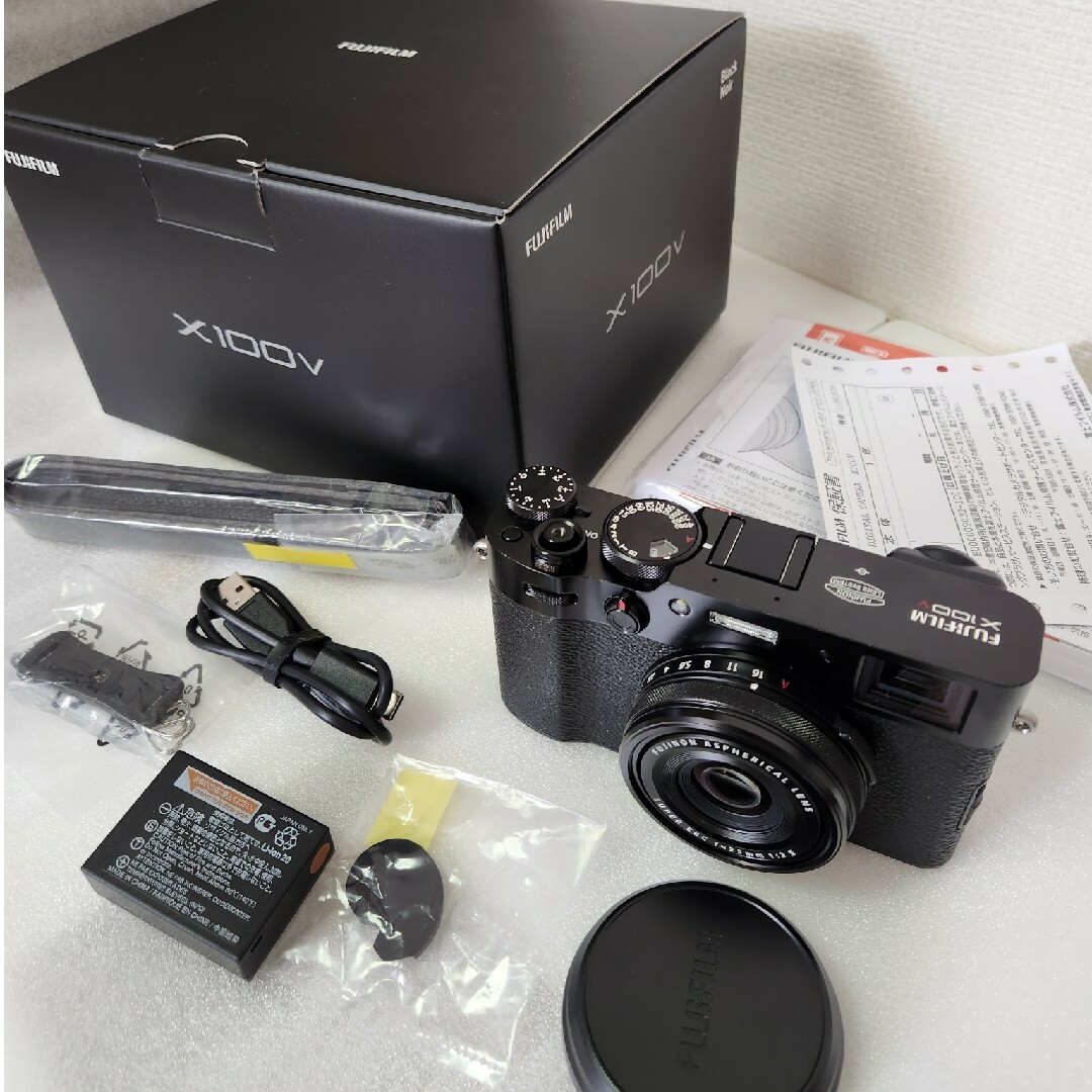 【ほぼ新品】キャノン Canon EOS 90D ボディ ショット数2000以下