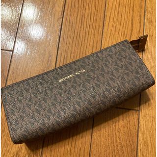 Michael Kors   新品・未使用マイケルコース ペンケース マルチ