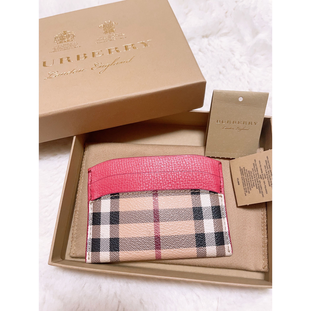 美品 バーバリー カードケース
