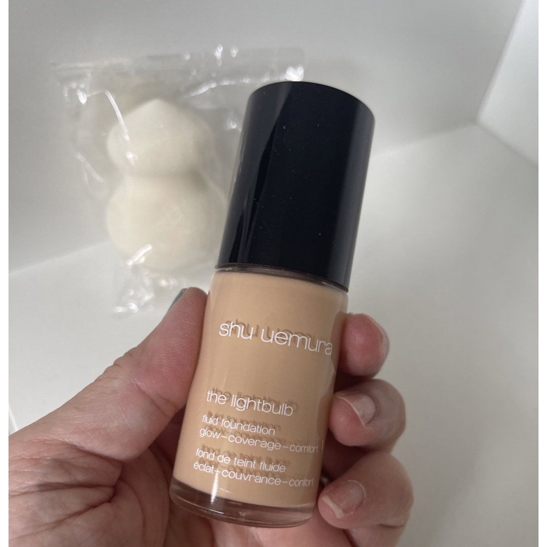 shu uemura(シュウウエムラ)のシュウウエムラ　ファンデーション　スポンジ付き コスメ/美容のベースメイク/化粧品(ファンデーション)の商品写真