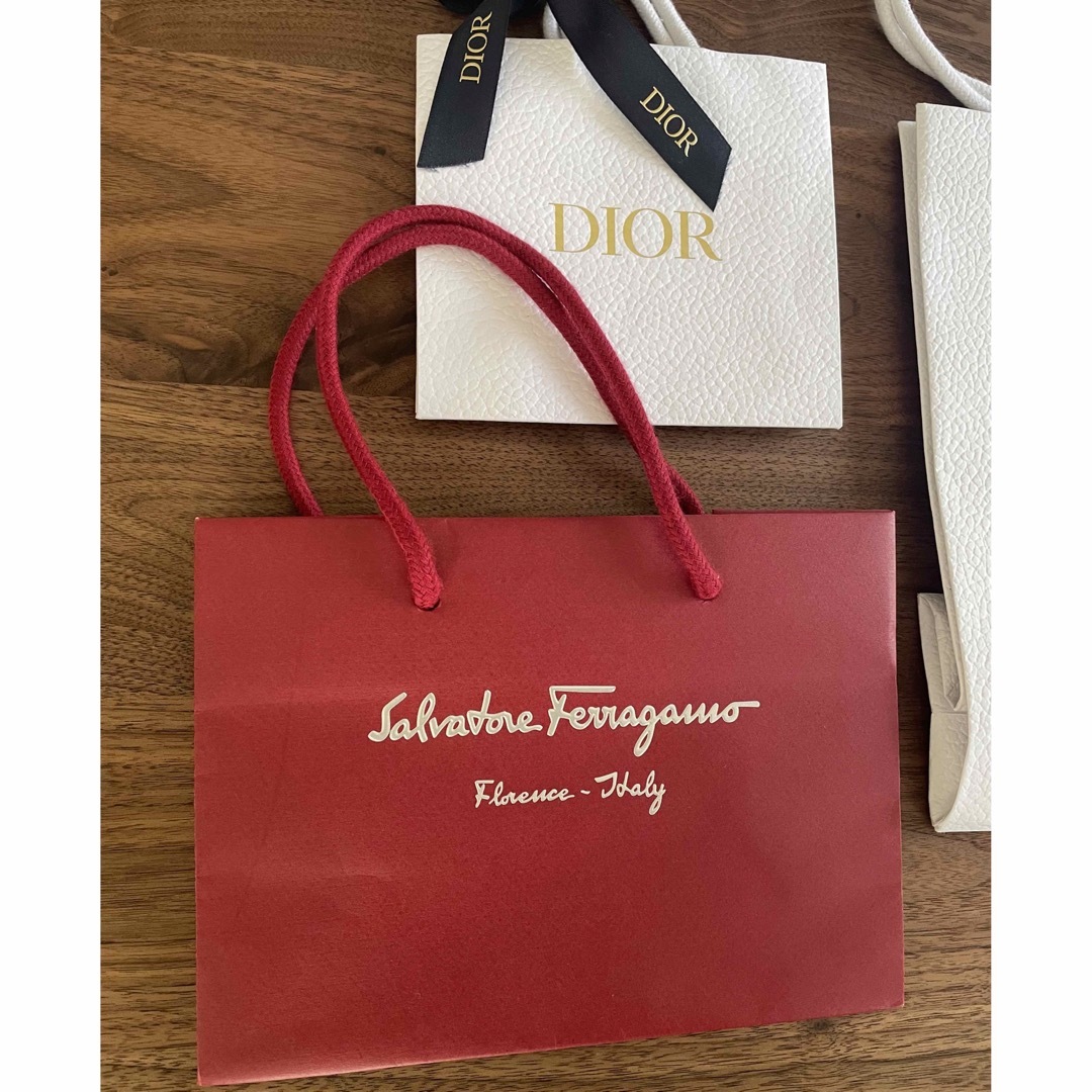 Dior(ディオール)のブランド　ショッパー　5枚セット レディースのバッグ(ショップ袋)の商品写真