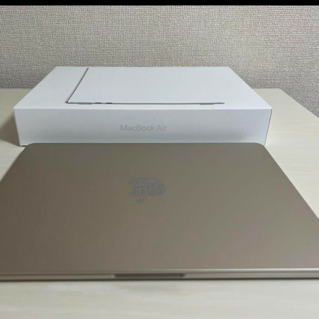 Mac (Apple)(マック)のMacbook Air M2チップ 16GB 512GB スターライト スマホ/家電/カメラのPC/タブレット(ノートPC)の商品写真