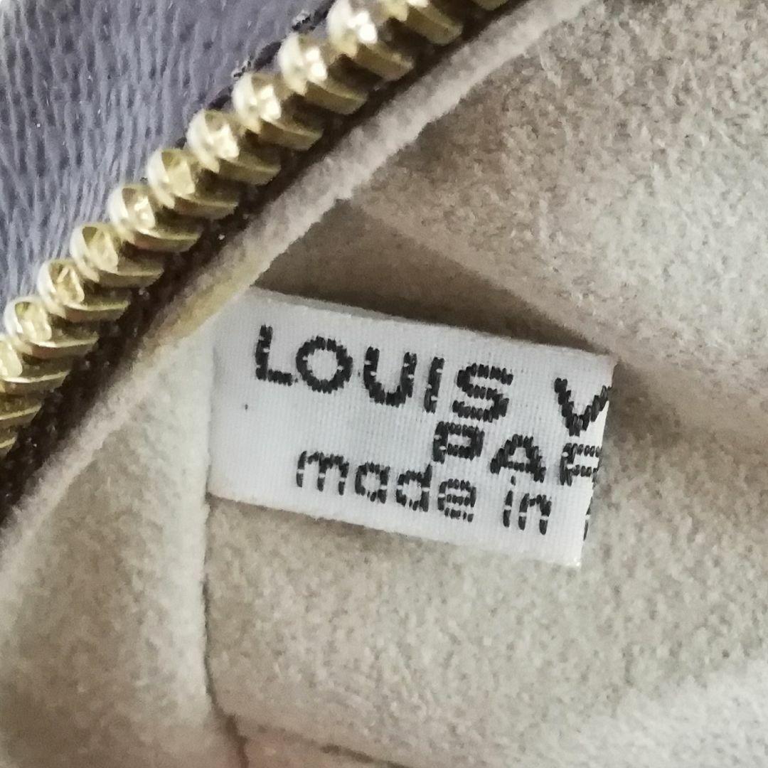 LOUIS VUITTON(ルイヴィトン)の【美品／リペア】ルイ・ヴィトン（モノグラム）トゥルース トワレット23 　ポーチ レディースのファッション小物(ポーチ)の商品写真