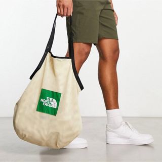 ザノースフェイス(THE NORTH FACE)の【新品】THE NORTH FACE ノースフェイス トートバッグ オフホワイト(トートバッグ)