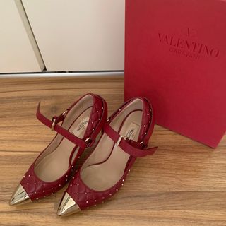 ヴァレンティノ(VALENTINO)のVALENTINO キルティングレザーパンプス(ハイヒール/パンプス)