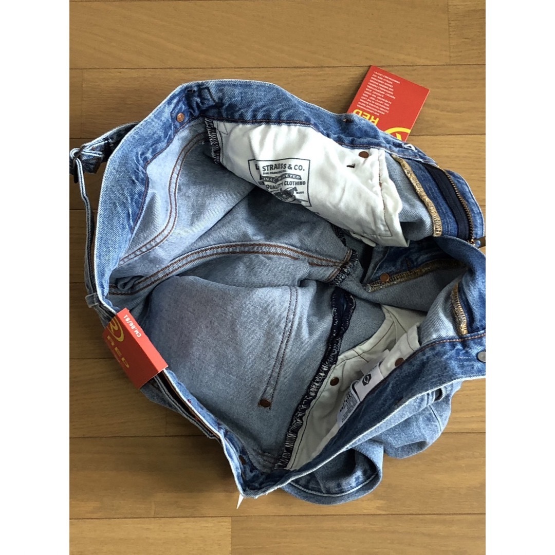 Levi's RED 550 RELAXED FIT WORK IN 9
