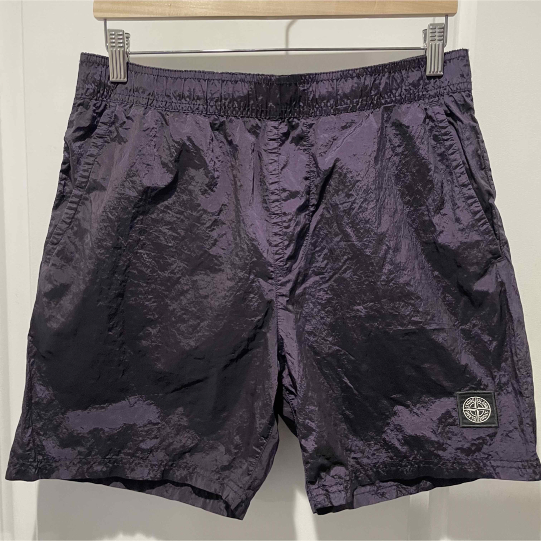 STONE ISLAND(ストーンアイランド)のStone island shorts ストーンアイランド ナイロンショーツ メンズのパンツ(ショートパンツ)の商品写真