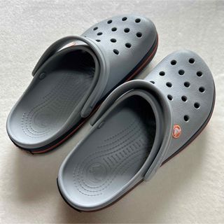 クロックス(crocs)の【美品】クロックス crocs サンダル 25cm (サンダル)