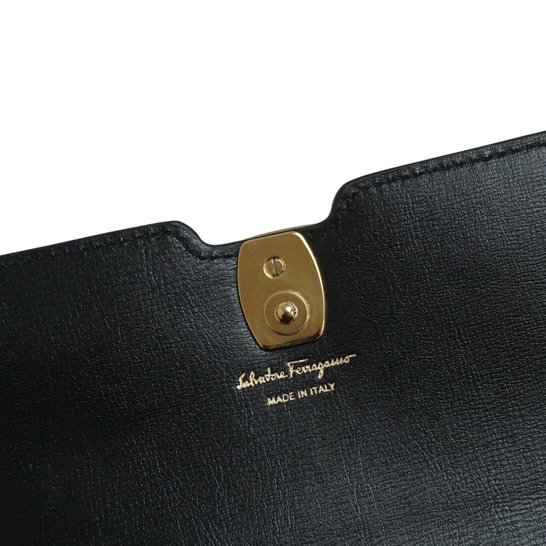 Salvatore Ferragamo - サルヴァトーレフェラガモ ヴァラ リボン 二