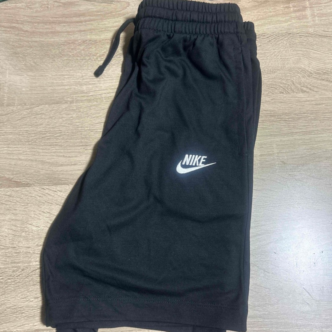 NIKE(ナイキ)のナイキ　ショートパンツ メンズのパンツ(ショートパンツ)の商品写真