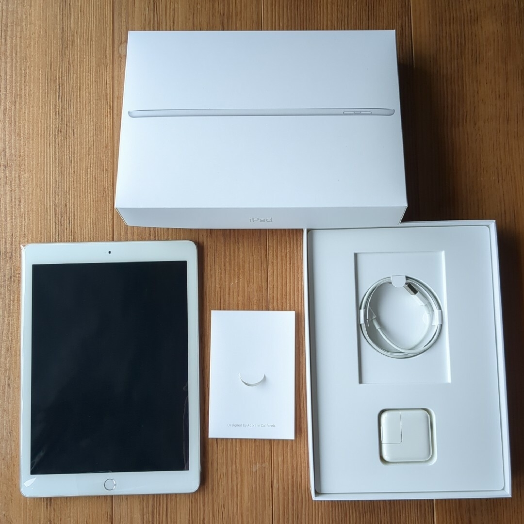 27日まで 239)Apple iPad 第5世代 WiFi 32GB シルバー