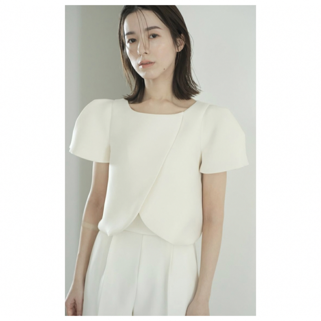 Drawer(ドゥロワー)の新品タグ付♡maison de dolce. レディヨークトップス ivory レディースのトップス(シャツ/ブラウス(半袖/袖なし))の商品写真