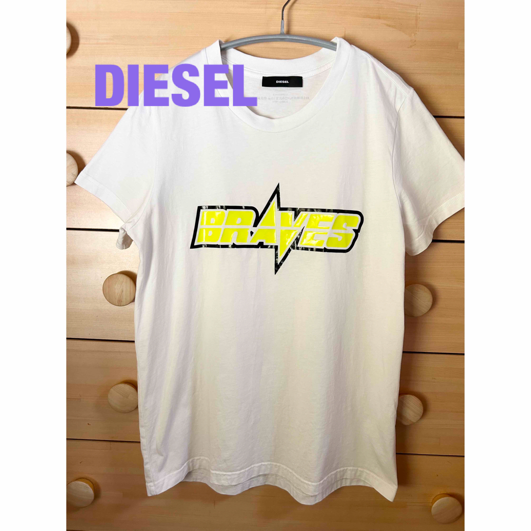 DIESEL(ディーゼル)のDIESEL ディーゼル　tシャツ プリントロゴ レディースのトップス(Tシャツ(半袖/袖なし))の商品写真