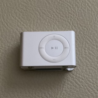 アイポッド(iPod)のipod shuffle シルバー　　(その他)