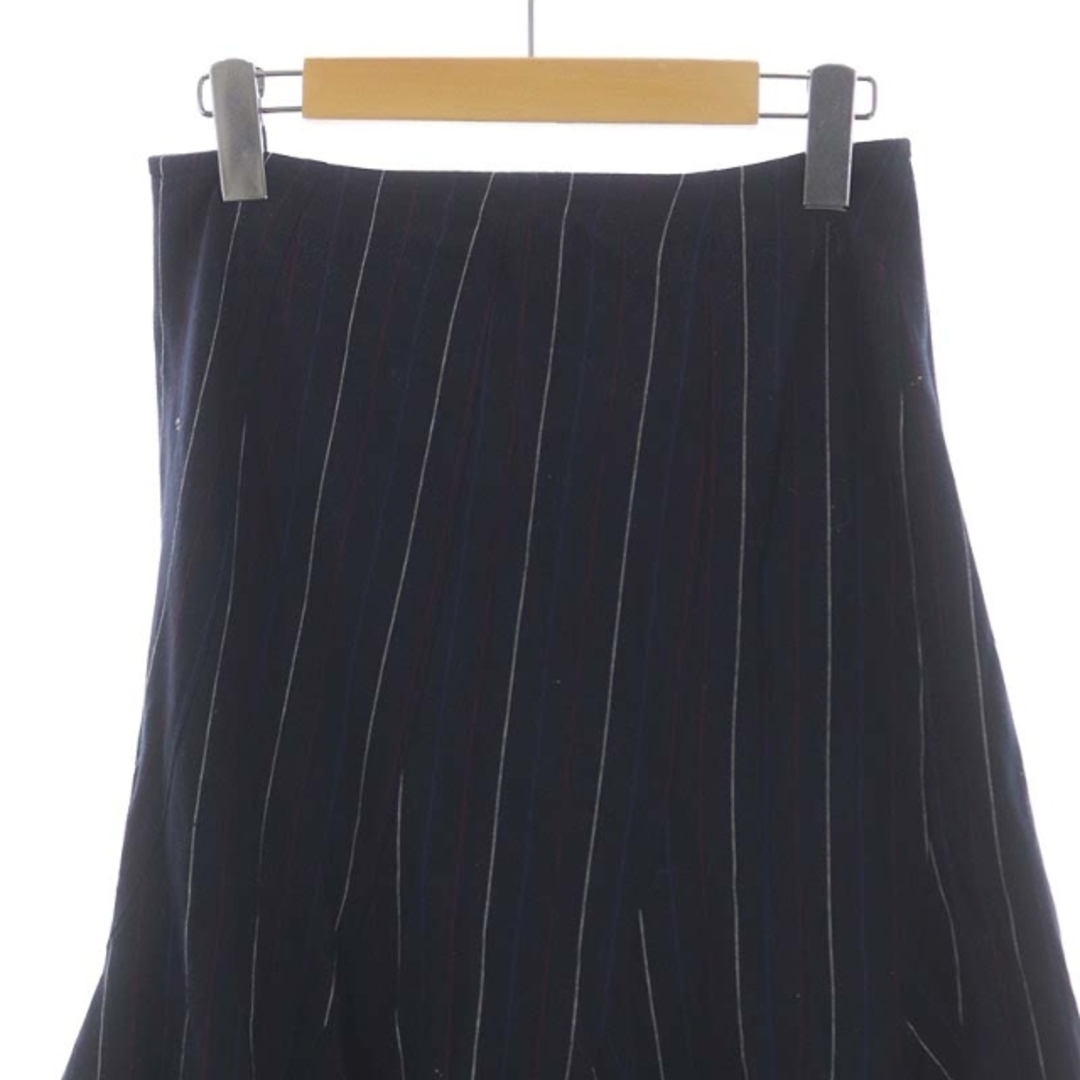 MERVEILLE H.(メルベイユアッシュ)のメルベイユアッシュ フレアスカート ひざ丈 ストライプ 紺 赤 白 レディースのスカート(ひざ丈スカート)の商品写真