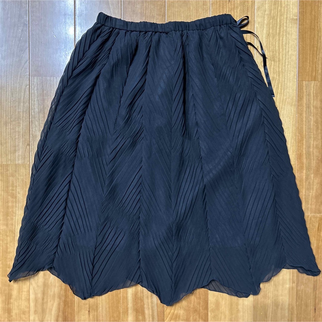 レディース　美品　シアースカート　シースルー　プリーツ　ブラック　黒　M 9号 レディースのスカート(ひざ丈スカート)の商品写真