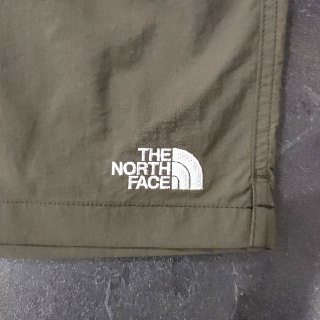 THE NORTH FACE(ザノースフェイス)のLサイズ THE NORTH FACE バーサタイルミッド NB42331 メンズのパンツ(ショートパンツ)の商品写真