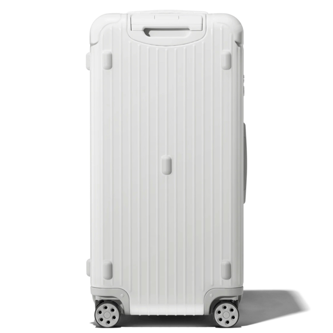 RIMOWA(リモワ)のRIMOWA リモワ Essential Trunk Plus ホワイト インテリア/住まい/日用品の日用品/生活雑貨/旅行(旅行用品)の商品写真