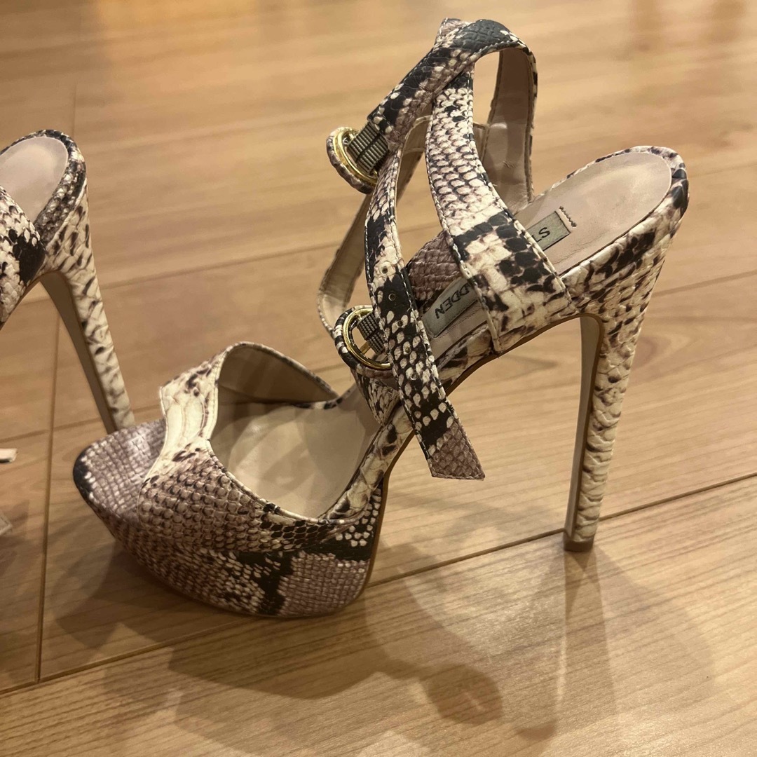 美品　steve madden ハイヒール