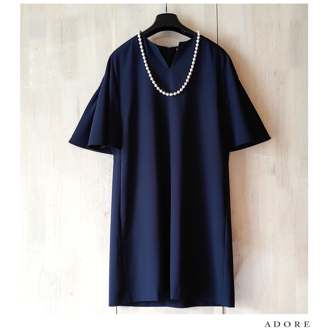 ADORE(アドーア)の◆幻◆ 美品 定価4.3万円 ADORE ドライジョーゼットワンピース　結婚式 レディースのワンピース(ひざ丈ワンピース)の商品写真