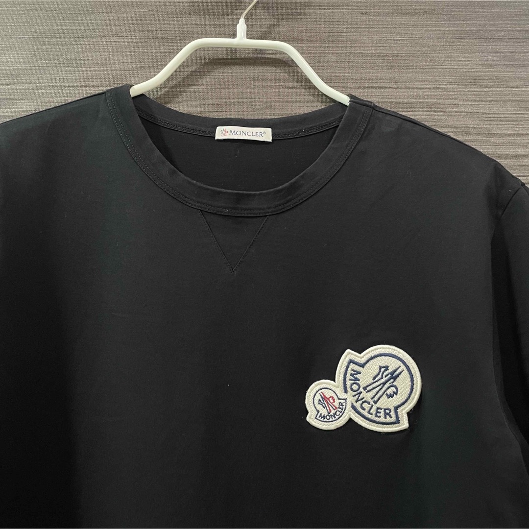 【美品】モンクレール Tシャツ