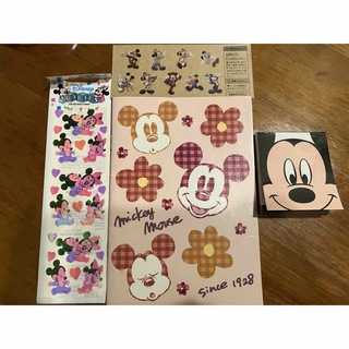 ディズニー(Disney)の【新品】ミッキーマウス　ノート　シール　(キャラクターグッズ)