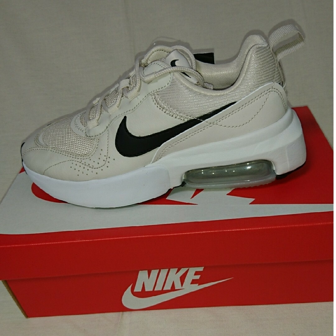 DEUXIEME CLASSE - 新品未使用☆NIKE AIR MAX VERONA ナイキ DEUXIEME CLASSE - 新品未使用☆NIKE AIR MAX VERONA ナイキ