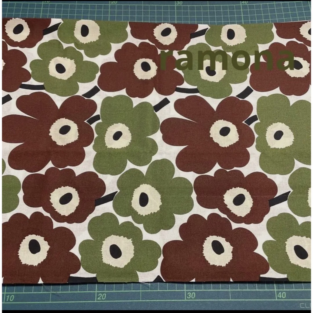 marimekko マリメッコ　レア　ウニッコ　生地