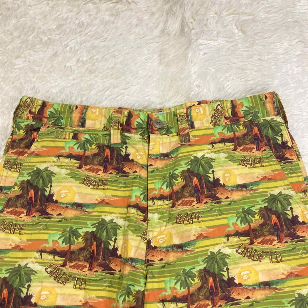 美品 希少 ベイシングエイプ × Undefeated コラボ ハーフパンツ