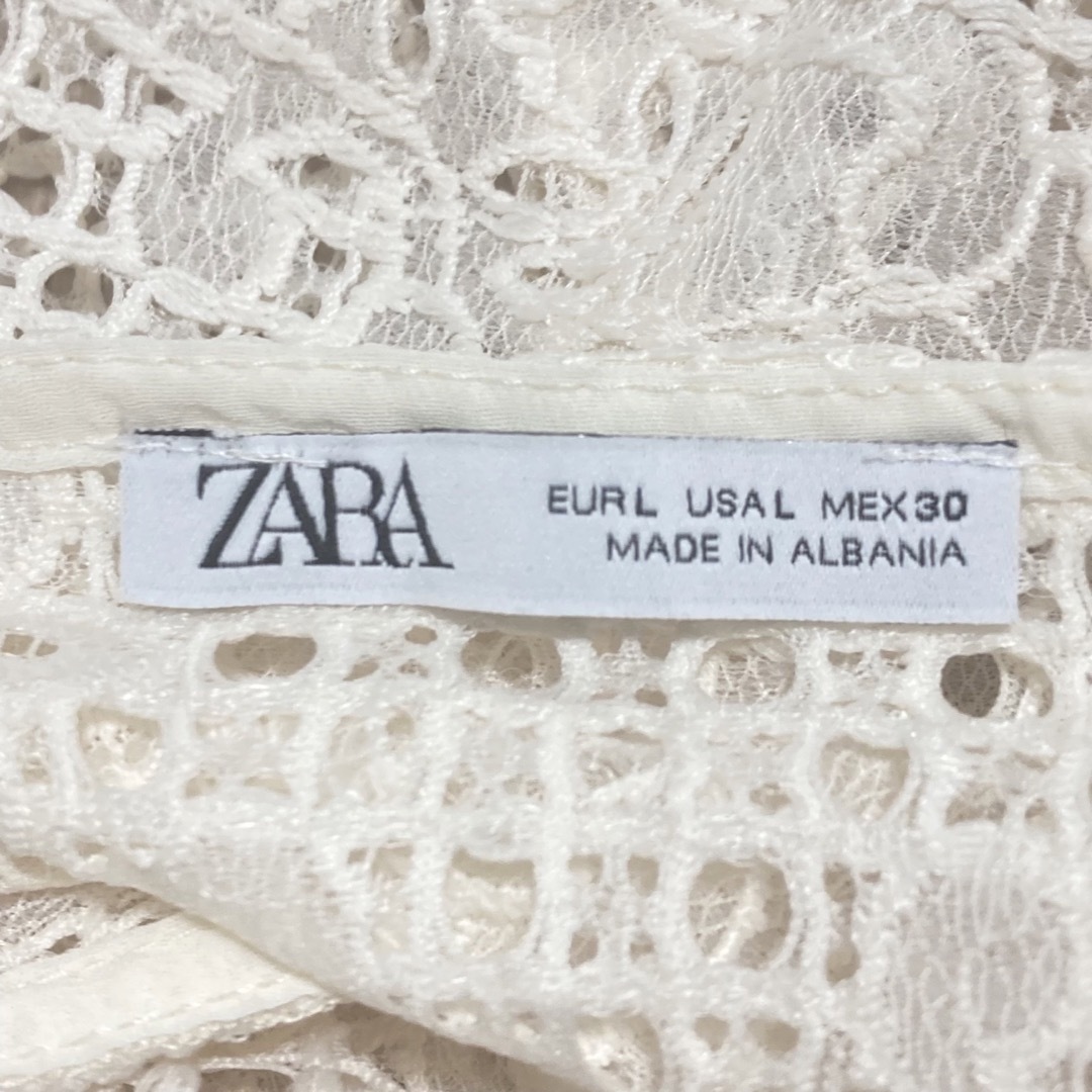 ZARA(ザラ)の美品　ZARA カーディガン　L  ホワイト レディースのトップス(カーディガン)の商品写真