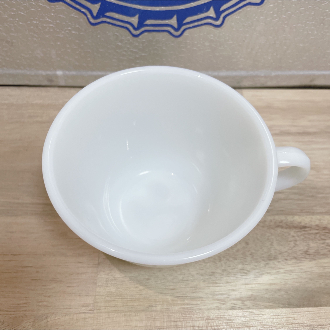 Pyrex(パイレックス)の【美品！】USA オールドパイレックス ホワイト コーヒーカップ スープカップ インテリア/住まい/日用品のキッチン/食器(グラス/カップ)の商品写真