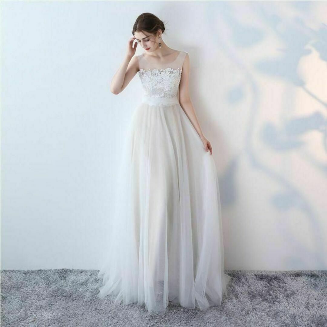 【売り切りセール】ウエディングドレス　結婚式　ブライダル　Aラインドレス　S
