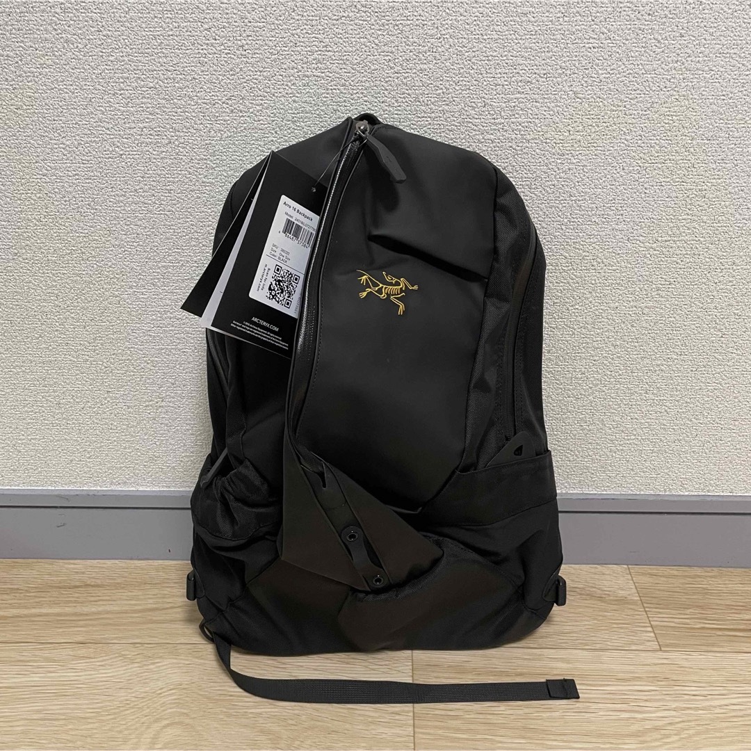 ARC'TERYX(アークテリクス)の【新品】再入荷　アークテリクスArro16 アロー16 Black ブラック メンズのバッグ(バッグパック/リュック)の商品写真