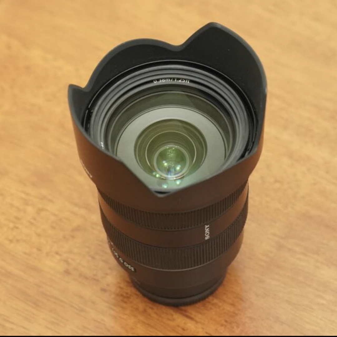 SONY(ソニー)のSONY FE 24-105mm F4 G OSS SEL24105G スマホ/家電/カメラのカメラ(レンズ(ズーム))の商品写真