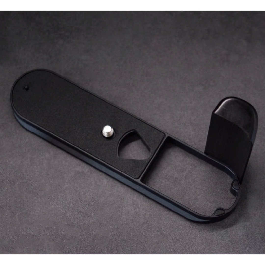 新品 LEICA ライカ m11用 ハンドグリップの通販 by yoshi's shop 新品 LEICA ライカ m11用 ハンドグリップの通販 by yoshi's shop