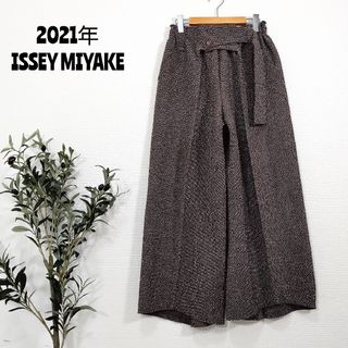 イッセイミヤケ 袴の通販 44点 | ISSEY MIYAKEを買うならラクマ