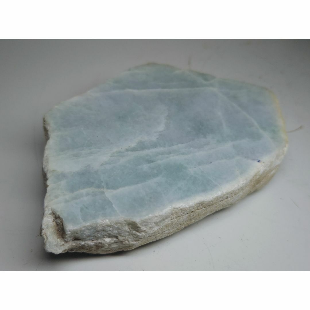 青緑 1.6kg 翡翠 ヒスイ 翡翠原石 原石 鉱物 鑑賞石 自然石 誕生石