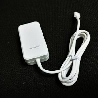 シャープ純正ACアダプター USB Type Cスマホ充電器SH-AC05新品(バッテリー/充電器)