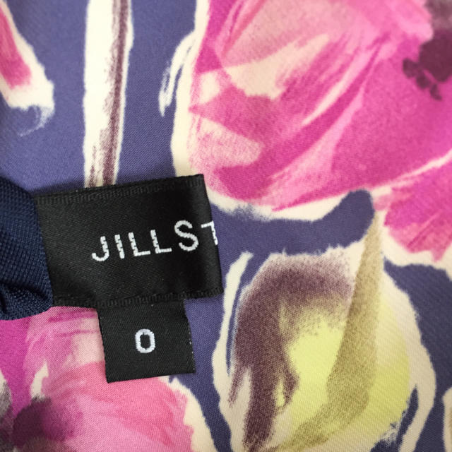 JILLSTUART(ジルスチュアート)のジル＊フラワーロンパース レディースのパンツ(サロペット/オーバーオール)の商品写真