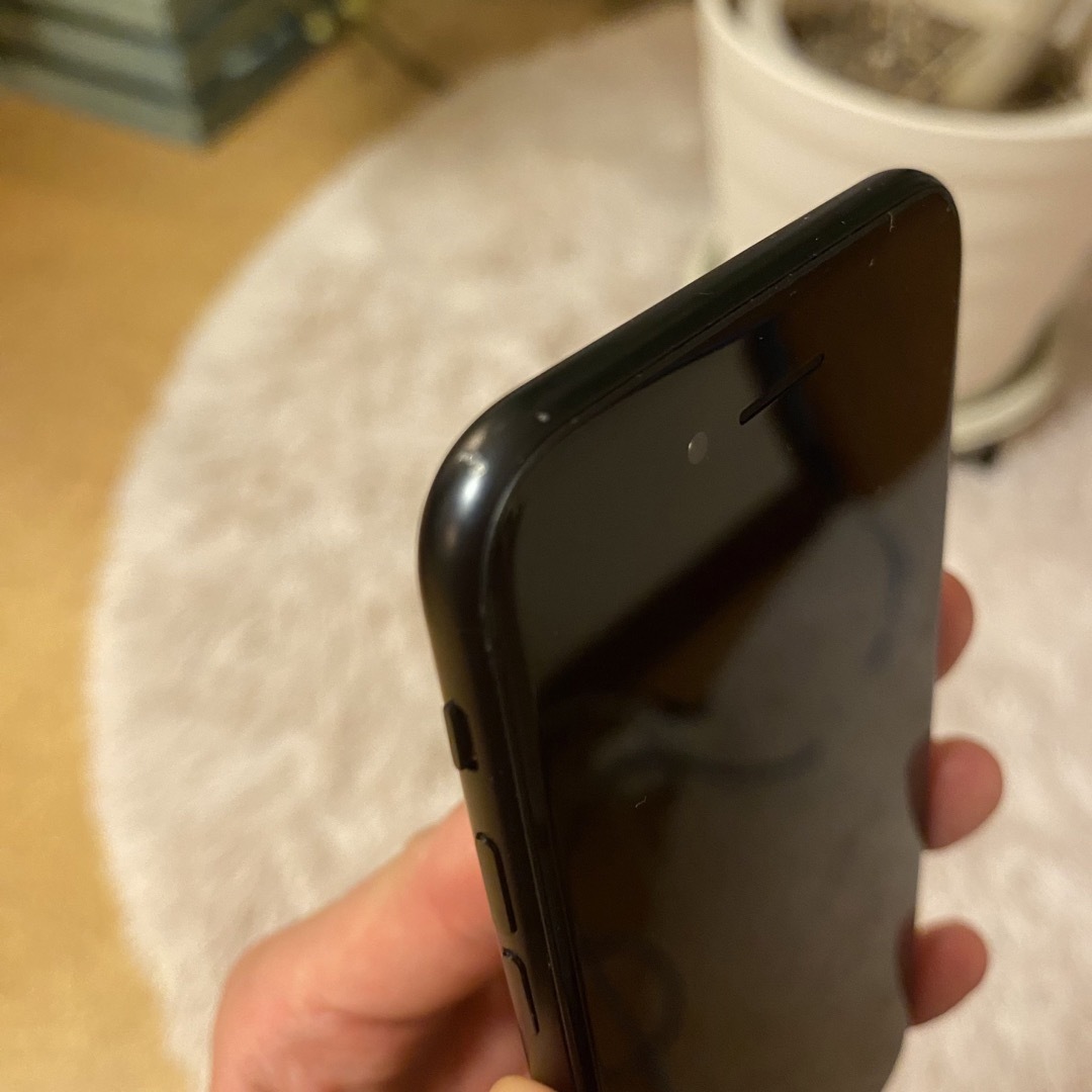 iPhone SE 第2世代 128GB SIMフリー ブラック 黒
