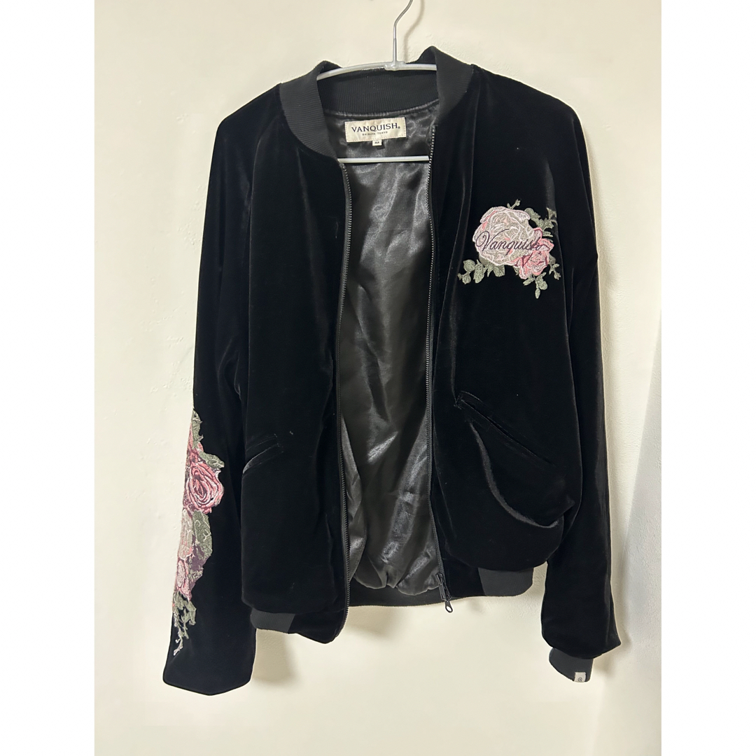 VANQUISH FLOWER EMBROIDERY VELOUR JACKET