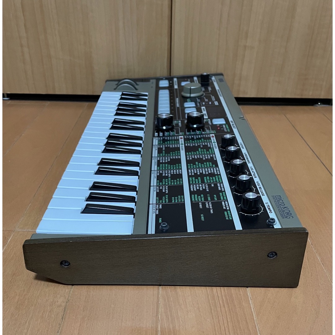 KORG(コルグ)のMICROKORG アナログ モデリング シンセサイザー ボコーダー 楽器の鍵盤楽器(キーボード/シンセサイザー)の商品写真