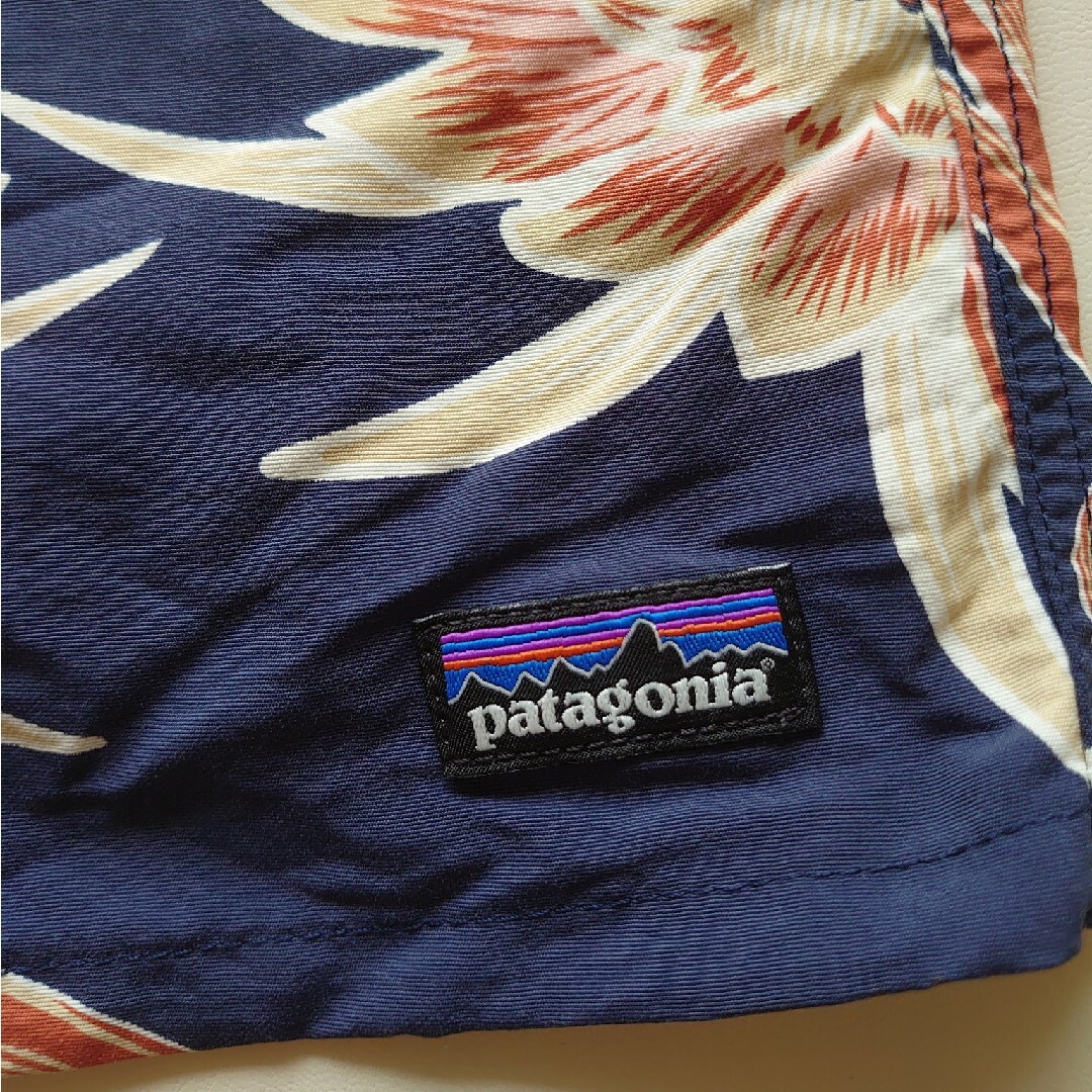 patagonia(パタゴニア)のpatagonia　パタゴニア　バギーズショーツ　ウィメンズXS レディースのパンツ(バギーパンツ)の商品写真