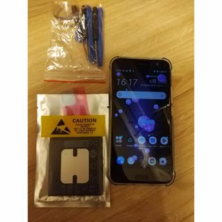 エイチティーシーブラック(HTC BLACK)の美品　HTC U11 Softbank 版　SIM フリー新品バッテリー交換済み(スマートフォン本体)