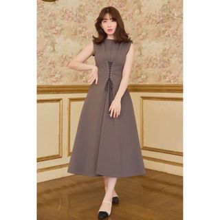 ハーリップトゥ(Her lip to)のHerlipto Front Lace-Up Midi Dress Mサイズ(ロングワンピース/マキシワンピース)