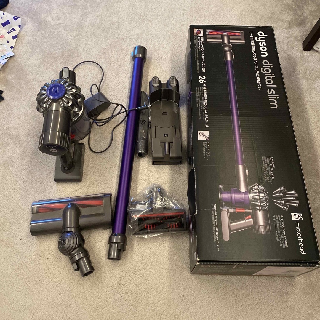 Dyson - ダイソン DC62 コードレスクリーナーの通販 by マーキュリー's