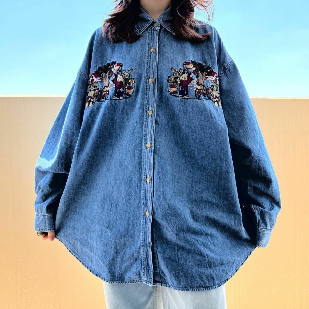 【ヴィンテージ】女の人　刺繍　デニムシャツ　アメカジ　usedBS14