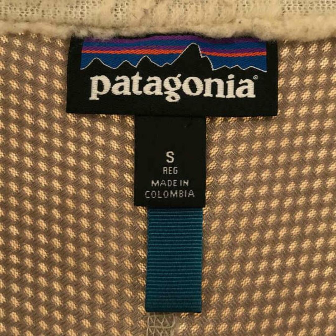 patagonia(パタゴニア)のPatagonia / パタゴニア | メンズ クラシック レトロX ベスト | S | ナチュラル | メンズ メンズのトップス(ベスト)の商品写真