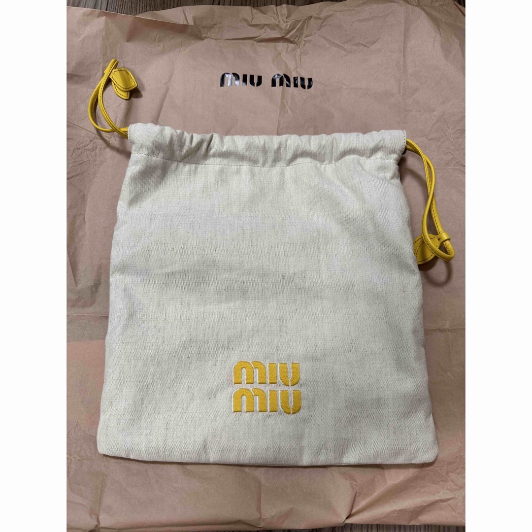 MAAさま専用【週末限定価格】miumiu 巾着型ポーチ - ポーチ